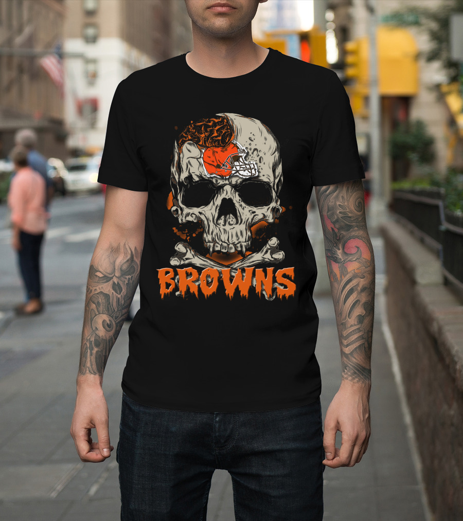 Cleveland Browns Skull And Crossbones Helmet T-Shirt