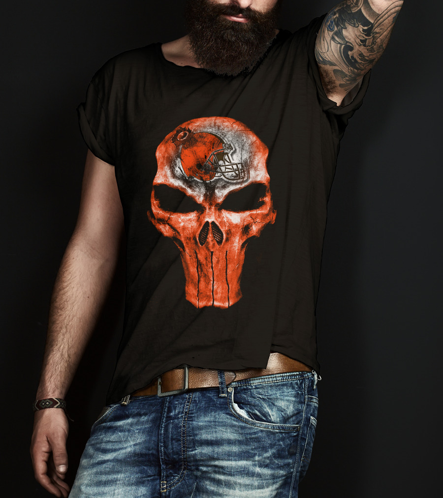 Cleveland Browns Skull Helmet 40 T-Shirt