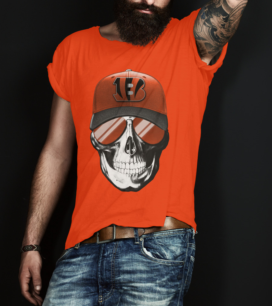 Cincinnati Bengals Skull With Team Logo Hat And Sunglasses T-Shirt