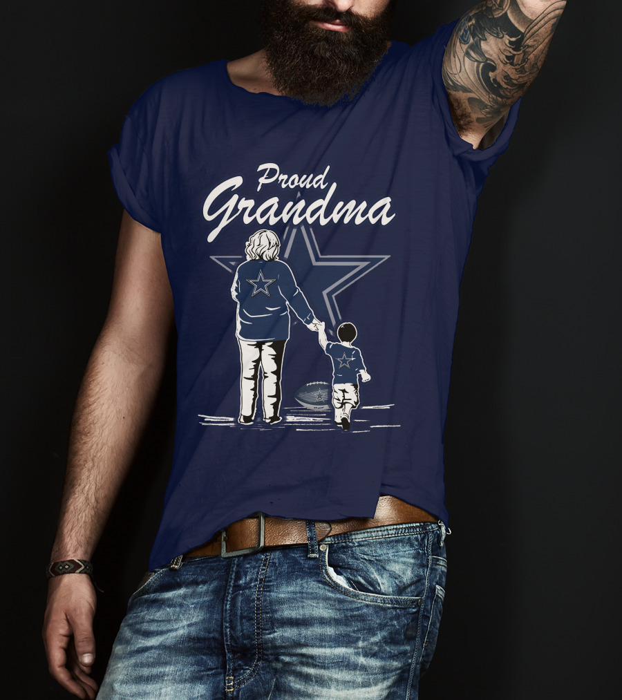 Proud Grandma Dallas Cowboys Star Holding Hands With Child Football T-Shirt