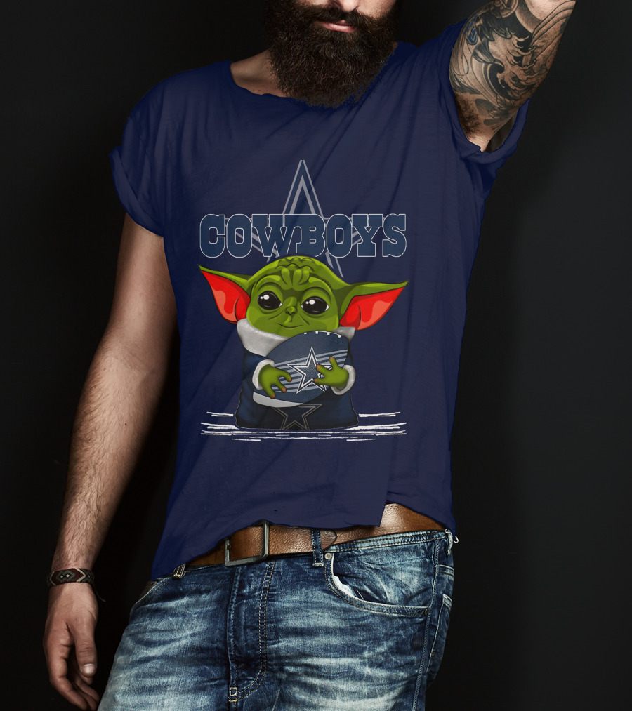 COWBOYS Yoda Holding Football Star T-Shirt