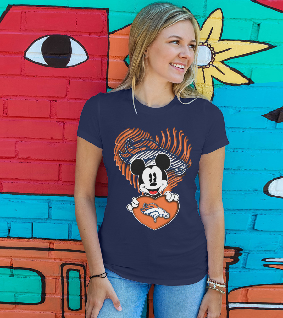 Mickey Mouse Holding Denver Broncos Logo Heart With Bronco Horse Outline T-Shirt
