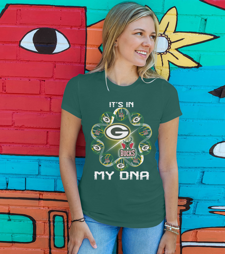 It's In My Dna Green Bay Packers Milwaukee Bucks T-Shirt