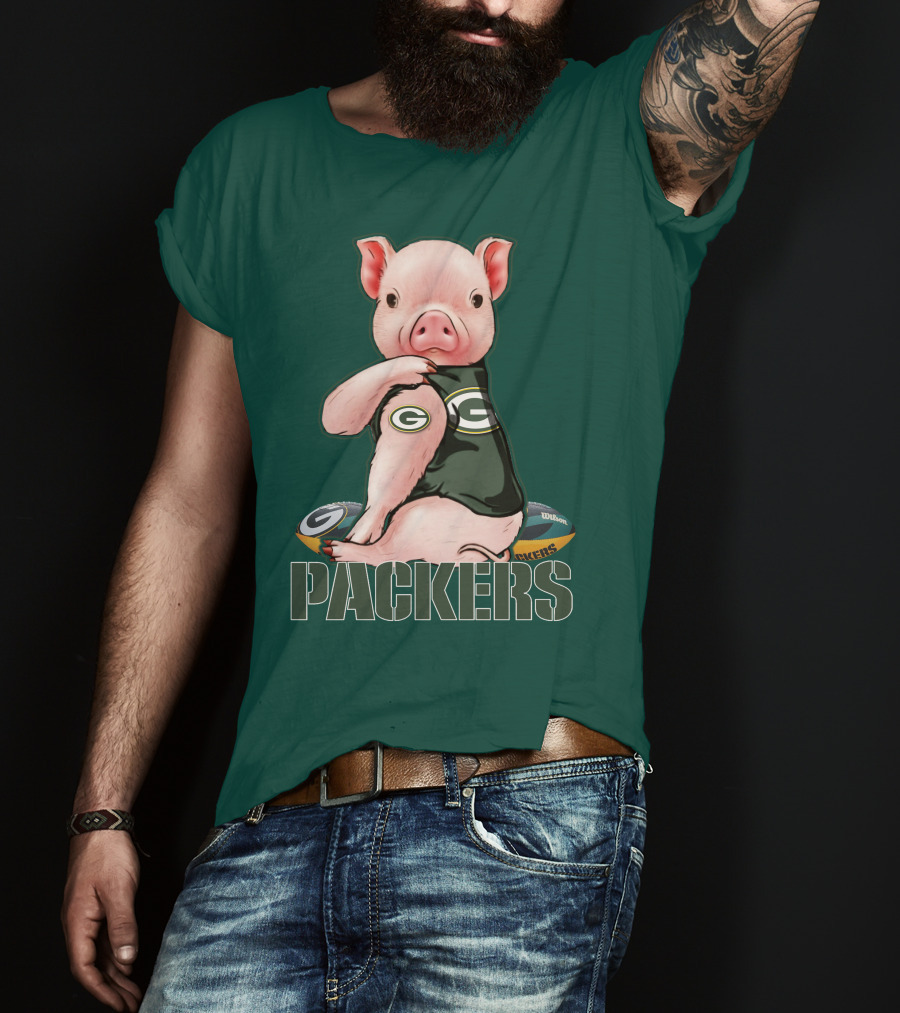 Green Bay Packers Pig Holding Football T-Shirt