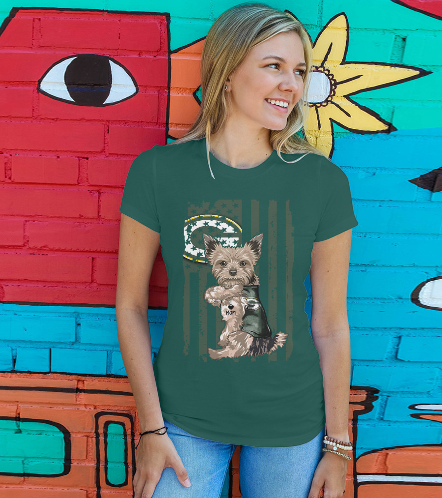 Yorkshire Terrier I Love Mom Green Bay Packers Fan T-Shirt