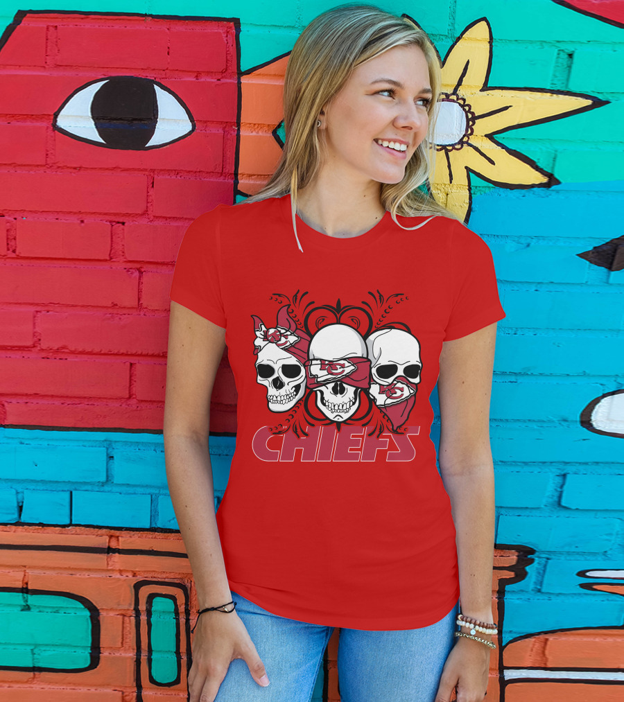 Kansas City Chiefs 3 Skull Bandanas T-Shirt