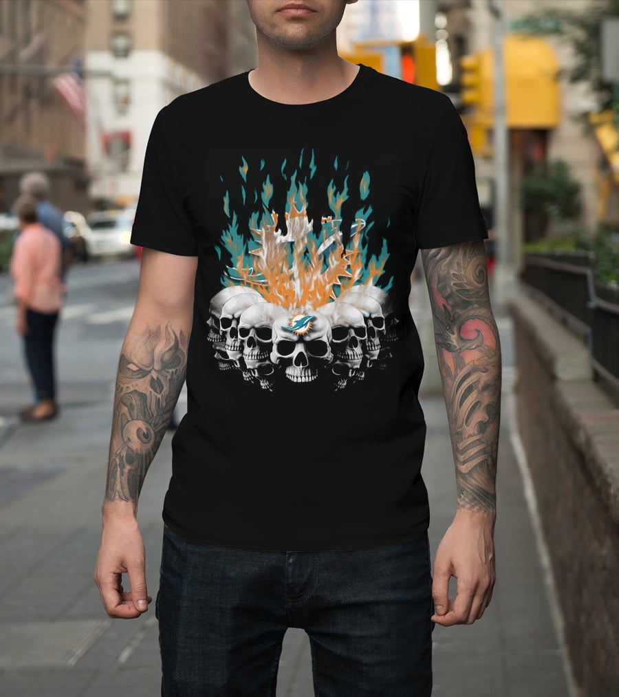 Miami Dolphins Skull Flames Graphic 18 T-Shirt