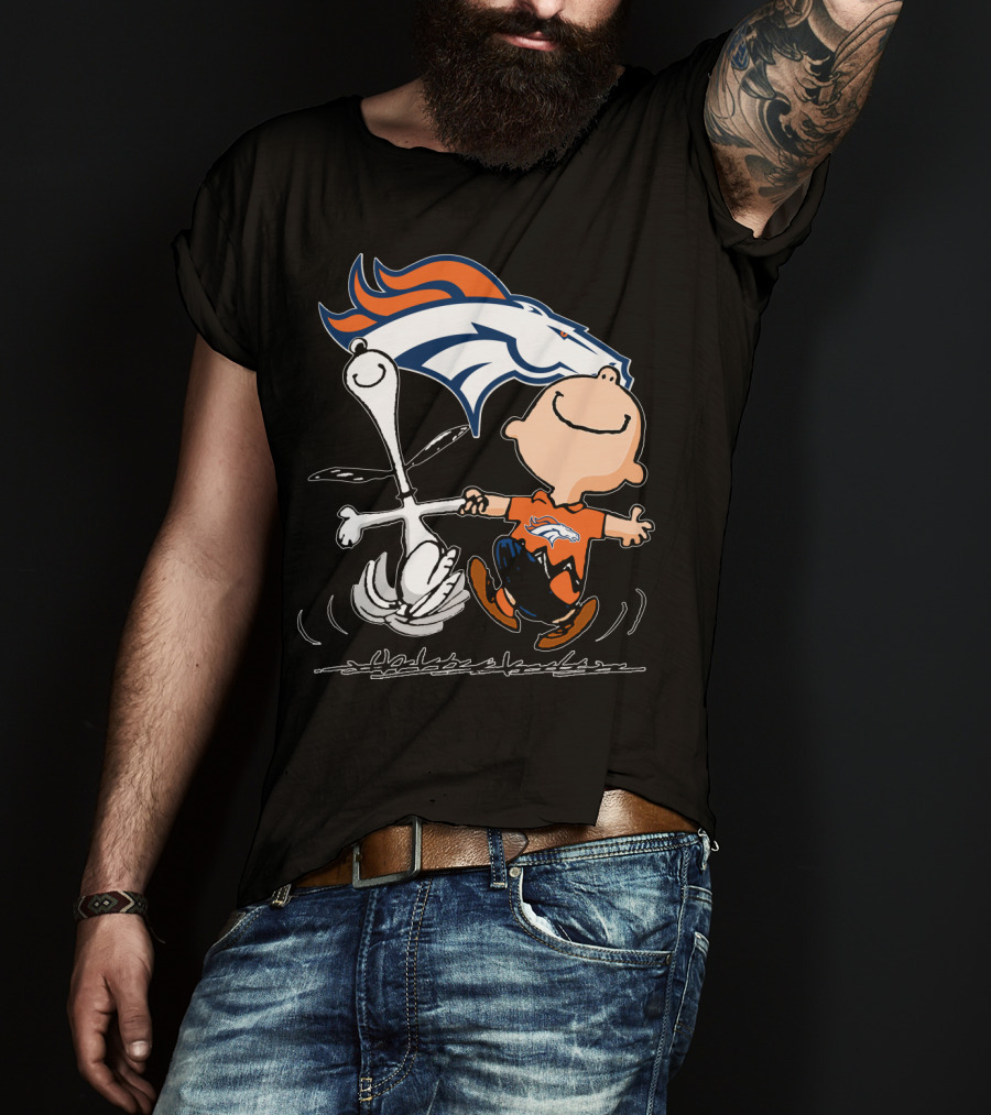 Snoopy Charlie Brown Dancing With Denver Broncos T-Shirt