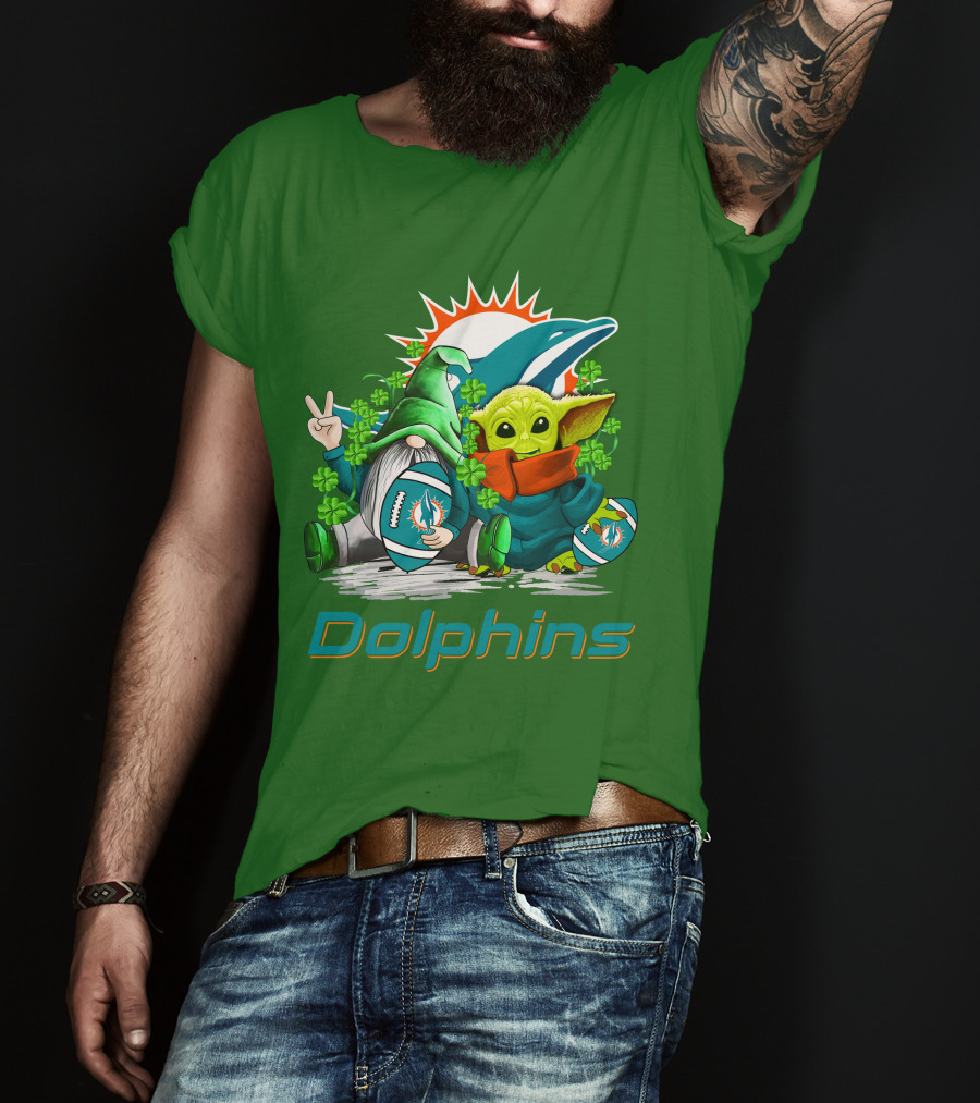 Miami Dolphins St Patrick's Day Football Gnome And Baby Alien With Shamrocks T-Shirt