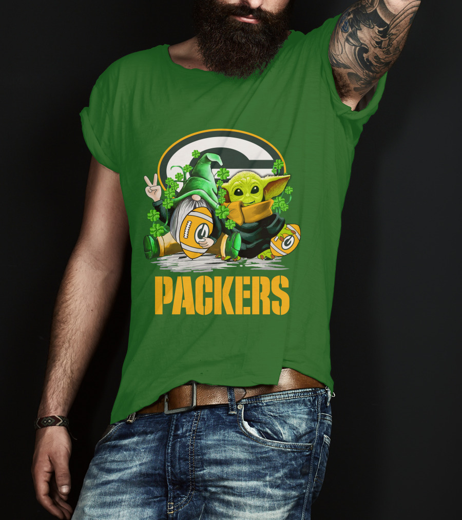 Green Bay Packers Shamrock Gnome And Alien Football St. Patrick's Day T-Shirt