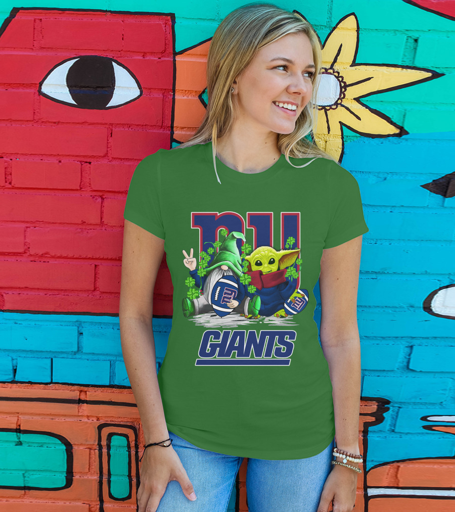 New York Giants Football St. Patrick's Day Gnome And Yoda T-Shirt