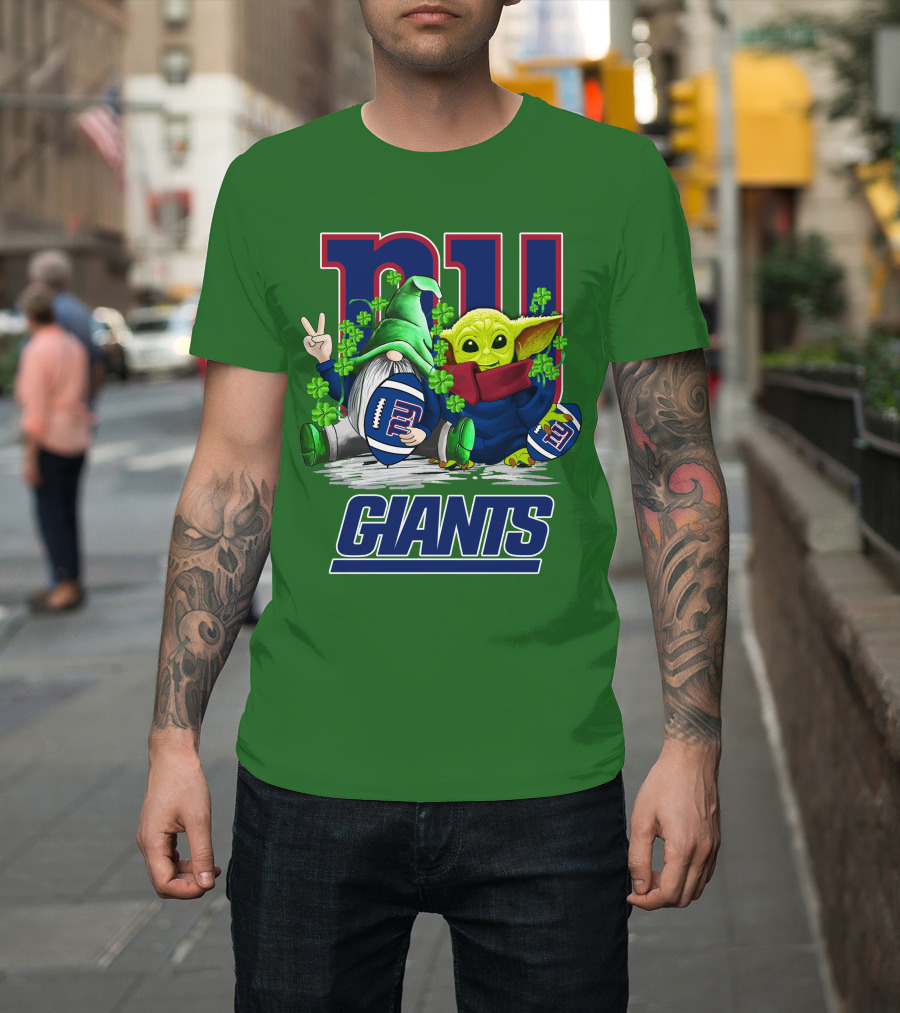 New York Giants Football St. Patrick's Day Gnome And Yoda T-Shirt