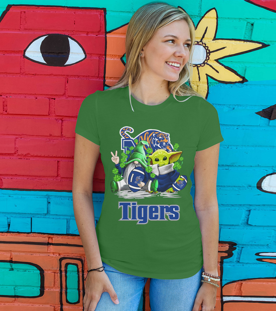 Memphis Tigers Football St. Patrick's Day Gnome And Child Icons T-Shirt