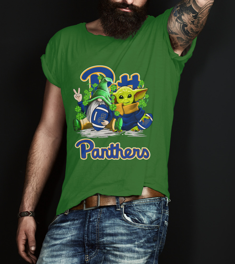Pitt Panthers St. Patrick’s Day Football Gnome And Baby Yoda With Shamrocks T-Shirt