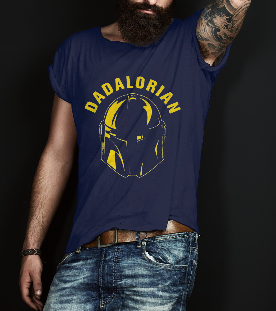 Dadalorian Star Wars Mandalorian Helmet Design For Dads T-Shirt