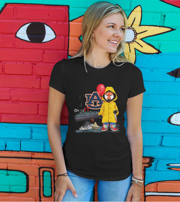 Auburn Tigers IT Parody Pennywise Raincoat Red Balloon Horror Crossover T-Shirt