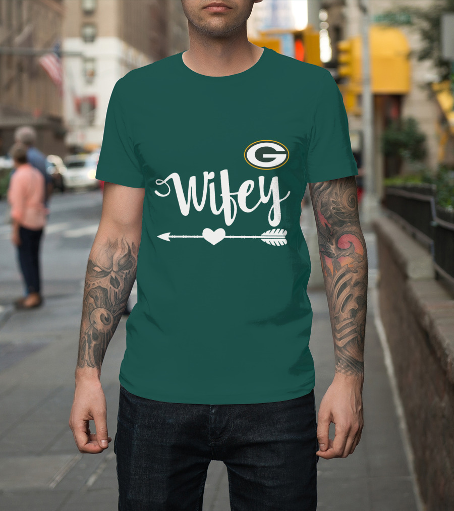 Wifey Green Bay Packers Arrow Heart T-Shirt