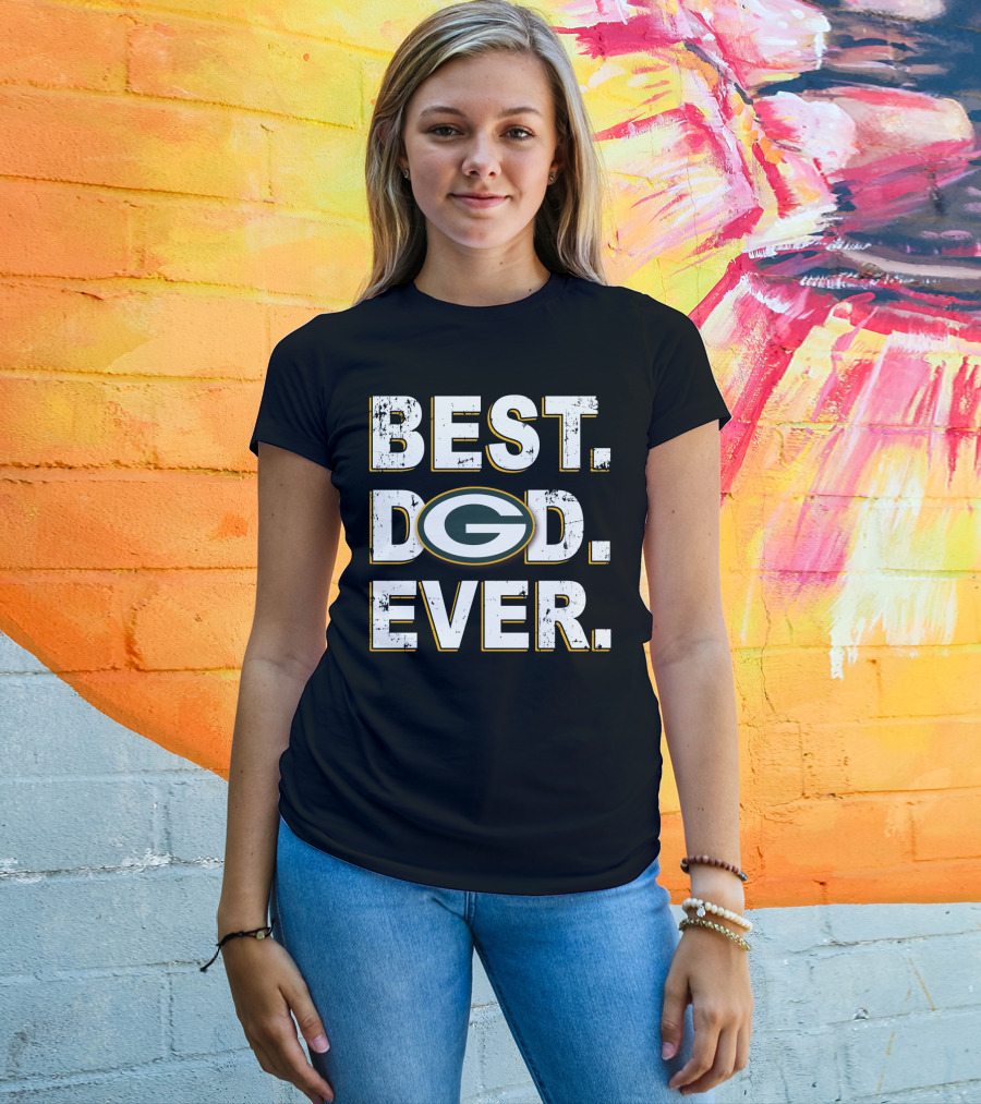 Best Dad Ever Packers Logo Gift Idea T-Shirt