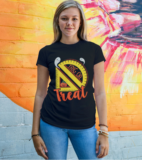 Funny Trig Or Treat Halloween Protractor Ghost Pumpkin T-Shirt