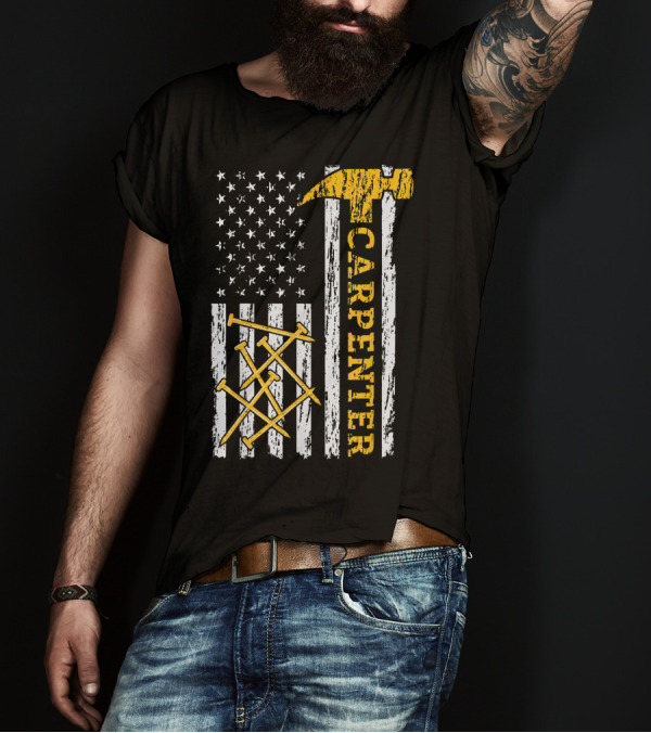 Mens Proud Carpenter Hammer And Nails US Flag Woodworking T-Shirt