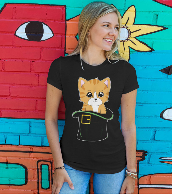 Cat Leprechaun Hat St Patrick's Kid T-Shirt