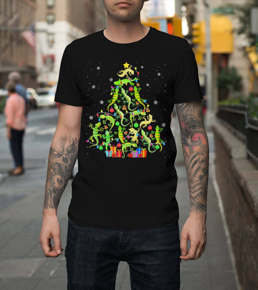 Gecko Christmas Tree with Lights and Gifts for Gecko Lover T-Shirt