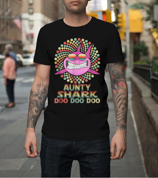Shirt: Aunty Shark Doo Doo Doo Retro Sunglasses Funky Circle T-Shirt Aunty Shark Doo Doo Doo Retro Sunglasses Funky Circle T-Shirt