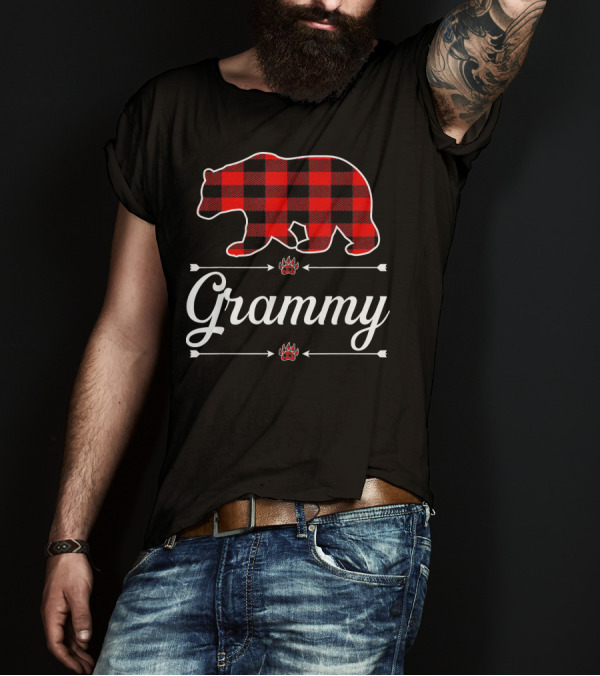 Grammy Bear Plaid Paw Arrows T-Shirt