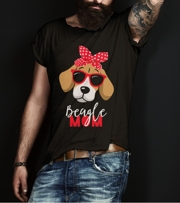 Beagle Mom Funny Dog Lovers Fur Bandana Glasses T-Shirt