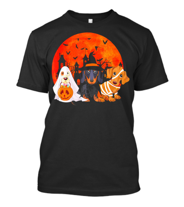 Dogs Halloween Horror Night With Dachshund Ghost Costumes And Pumpkin Moon T-Shirt
