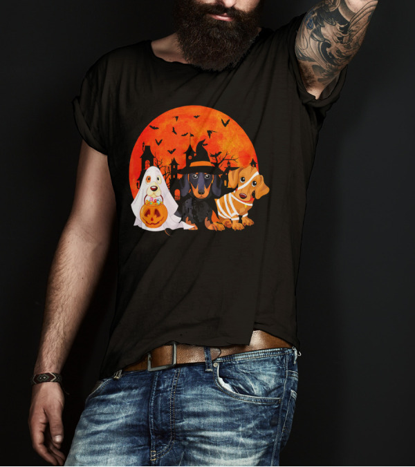 Dogs Halloween Horror Night With Dachshund Ghost Costumes And Pumpkin Moon T-Shirt