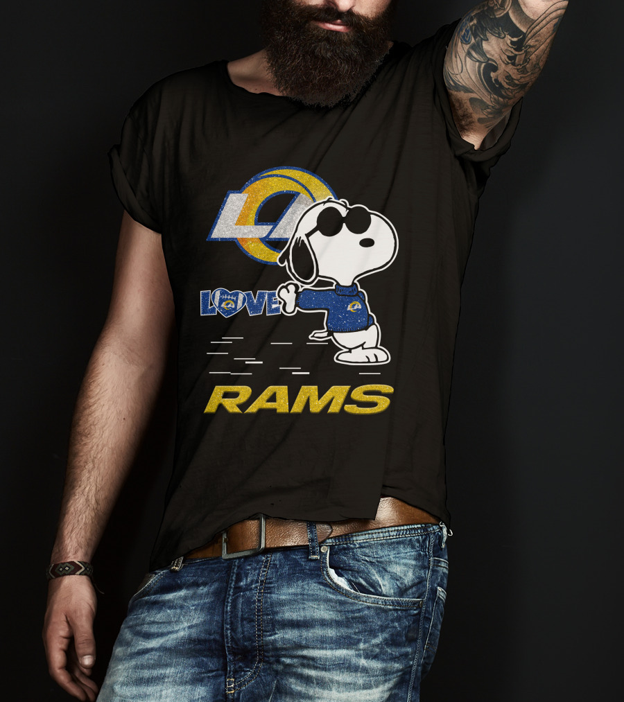 Snoopy Love Los Angeles Rams Football Fan Graphics T-Shirt