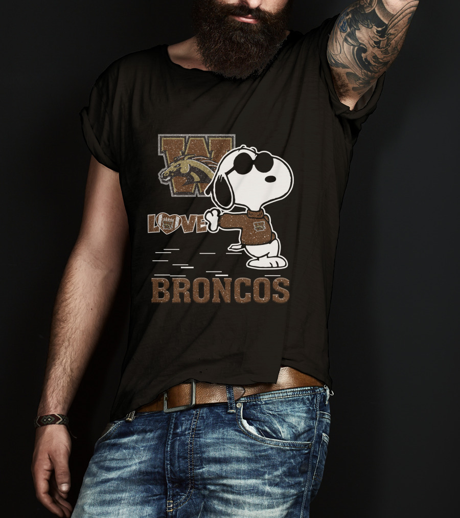 Snoopy Love Western Michigan Broncos Football Mascot Enthusiast T-Shirt
