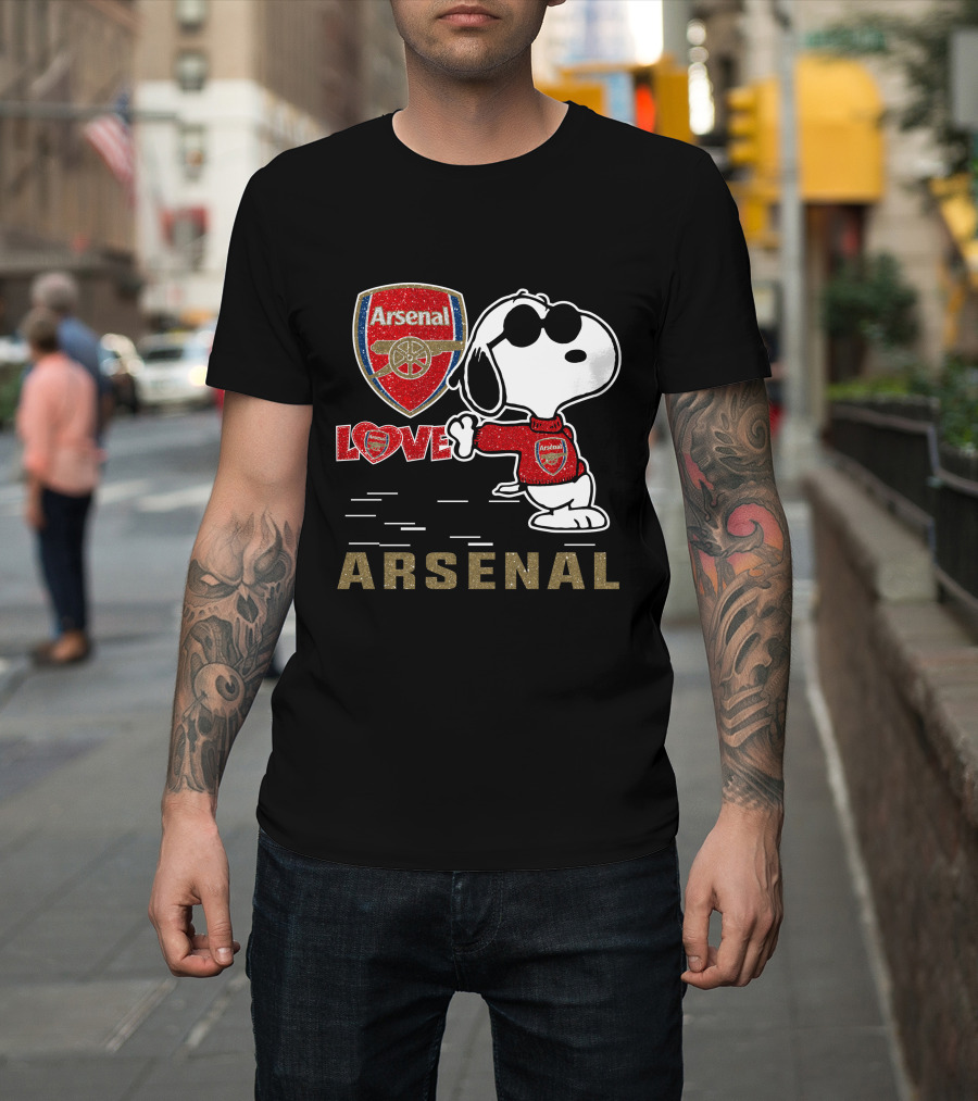 Snoopy Arsenal Love Arsenal Football Club T-Shirt