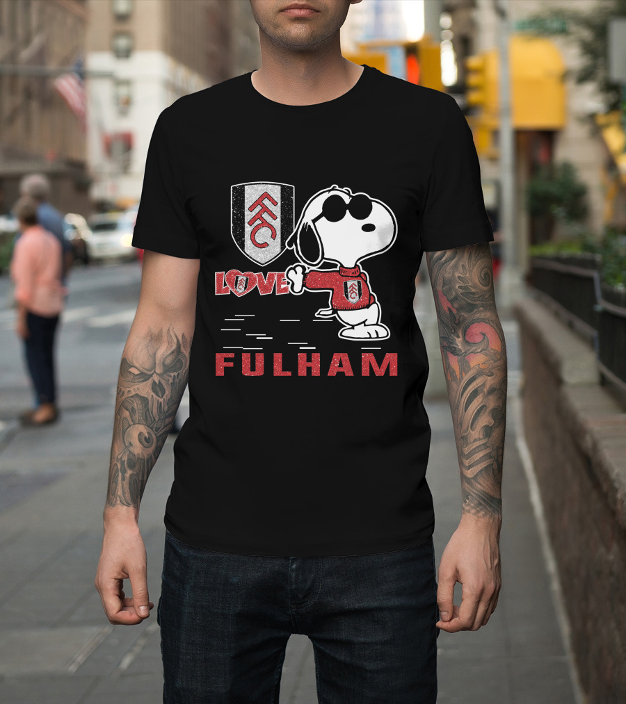 Snoopy Love Fulham Fc Fans Peanuts Football Club Spirit T-Shirt