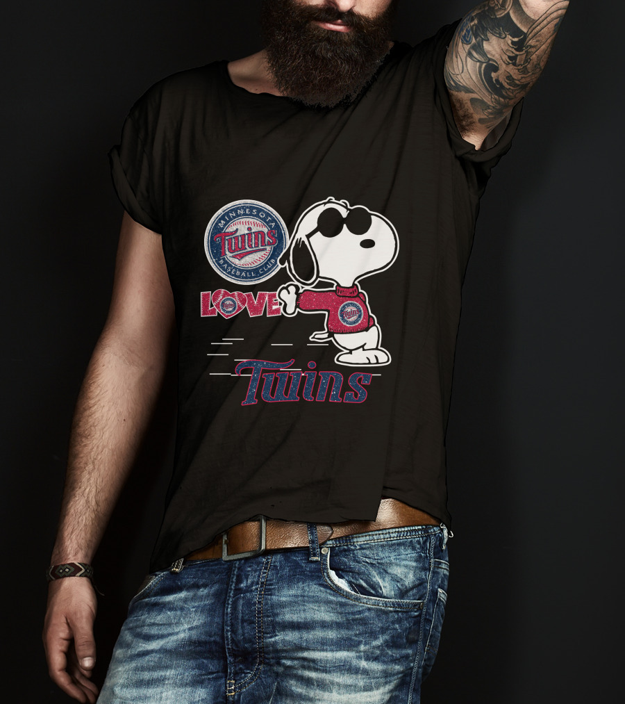 Snoopy Love Minnesota Twins Baseball Club T-Shirt