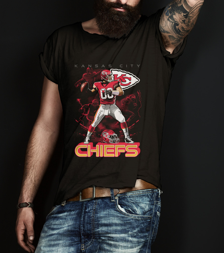 Kansas City Chiefs Football Player With Kc Helmet T-Shirt
