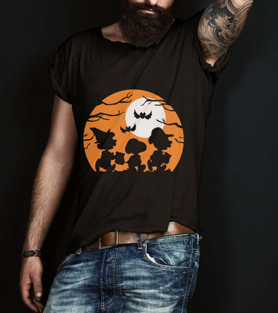 Peanuts Halloween Trick Or Treat Moonlit Bats T-Shirt