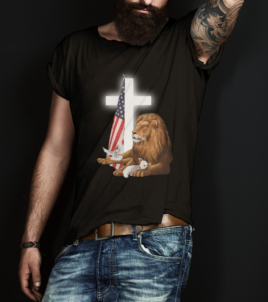 Lion With American Flag And Cross T-Shirt