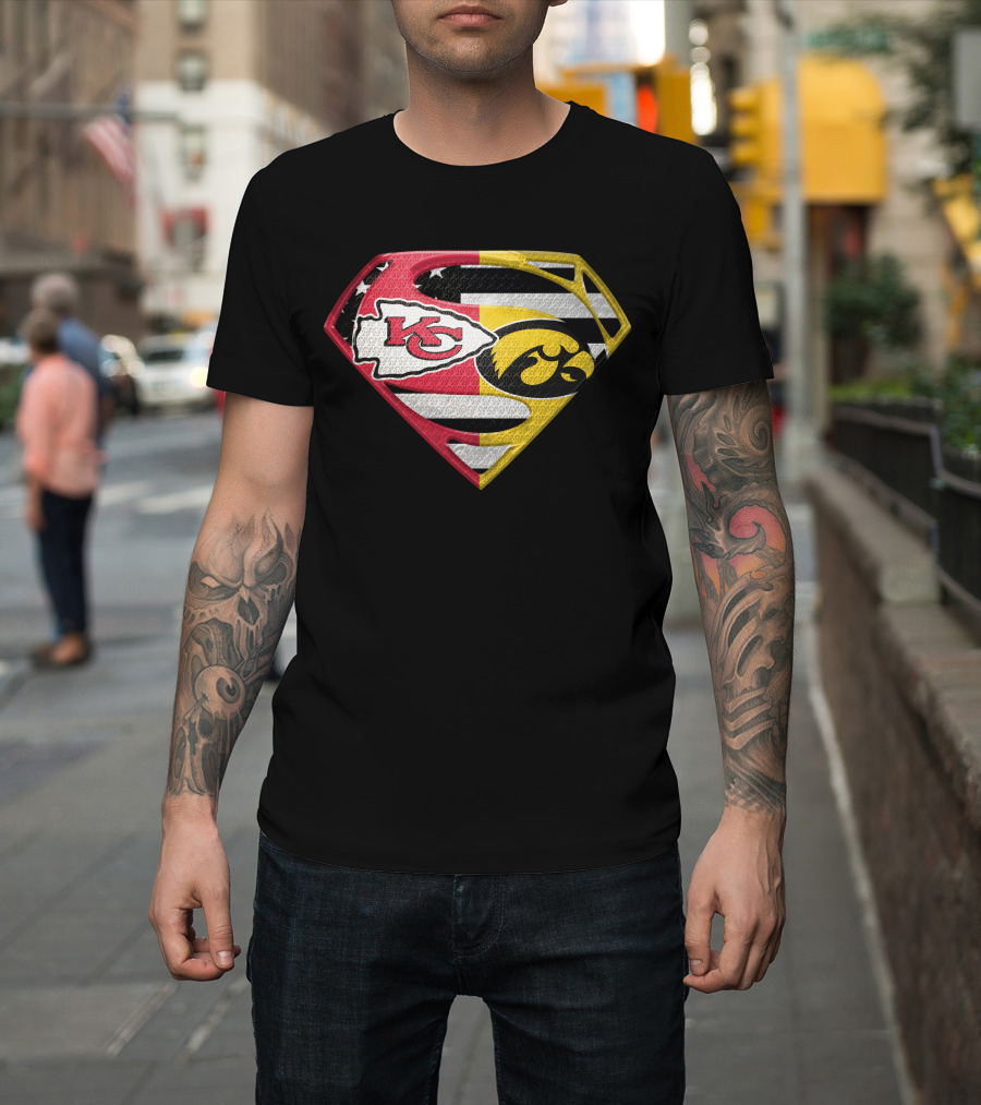 Superman Kc Chiefs Iowa Hawkeyes Flag T-Shirt