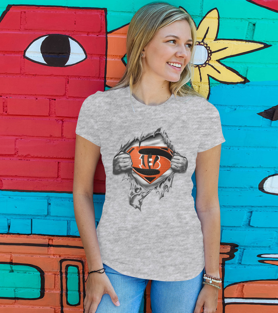 Cincinnati Bengals Super Man Logo Rip Football Fan T-Shirt