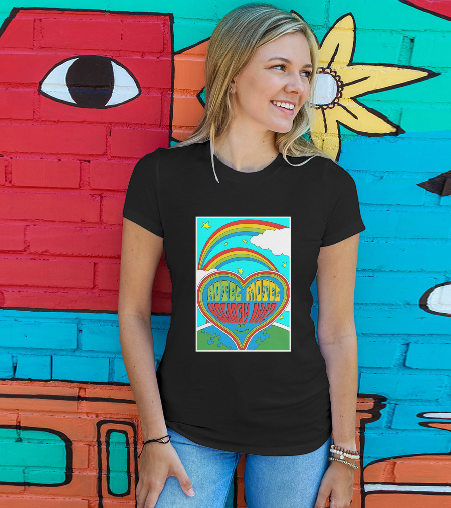 Sarahbaska Hotel Motel Holiday 1973 Rainbow Earth Heart T-Shirt