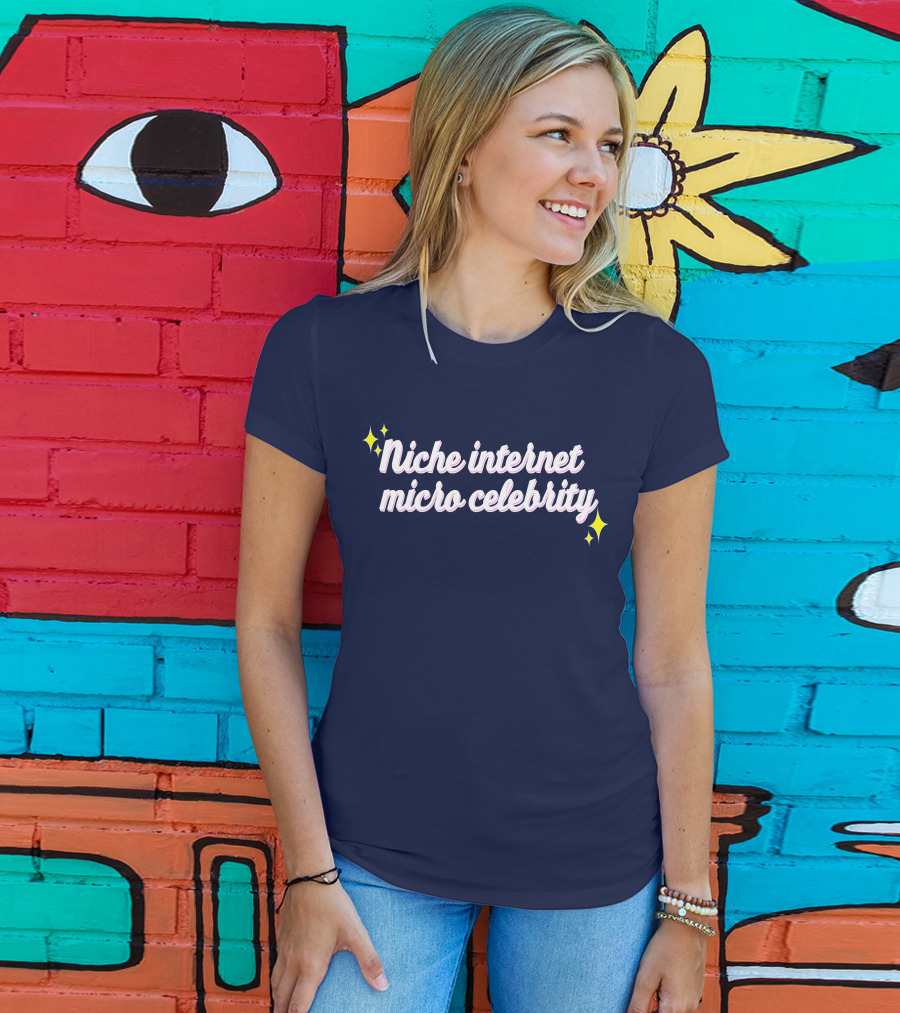 Niche Internet Micro Celebrity Srishtigargg Sparkling Text T-Shirt