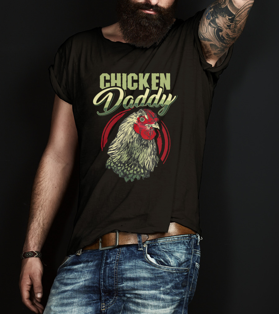 CHICKEN DADDY Rooster Graphic With Red And Green Details T-Shirt