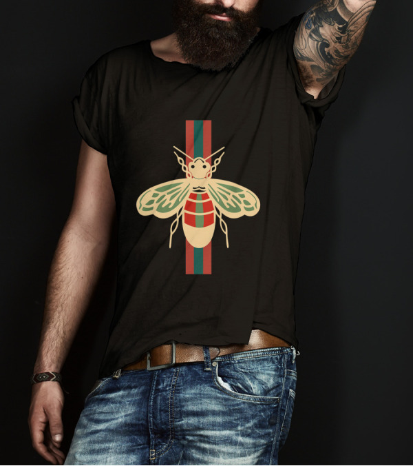 Cute Bee Vintage Style Stripes T-Shirt