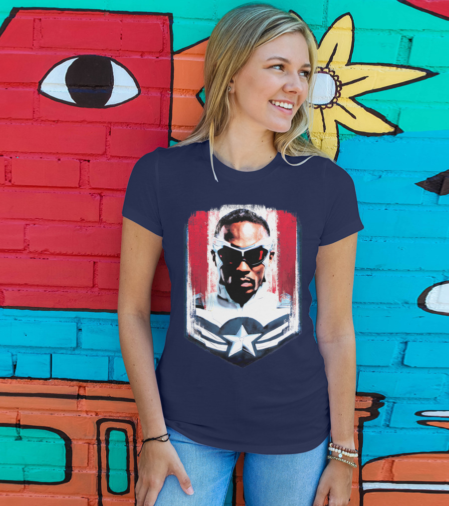 Marvel Captain America Sam Wilson Falcon Soldier Iconic Shield T-Shirt