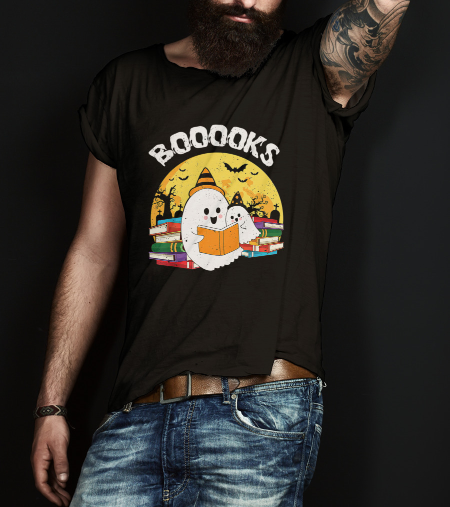 BOOOOKS Ghost With Witch Hat Reading Stacked Books Halloween Moon Bats T-Shirt
