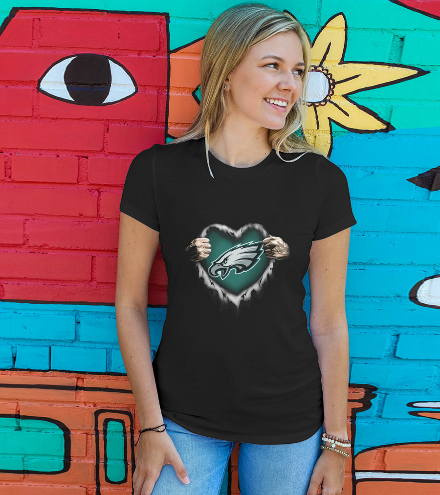 Philadelphia Eagles Heart Ripped Open T-Shirt