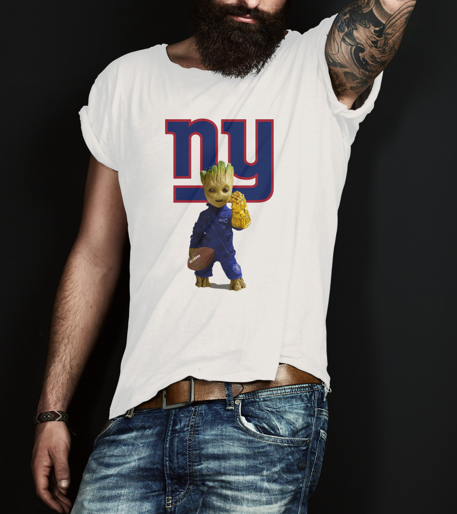 NY Giants Groot Football Infinity Gauntlet T-Shirt
