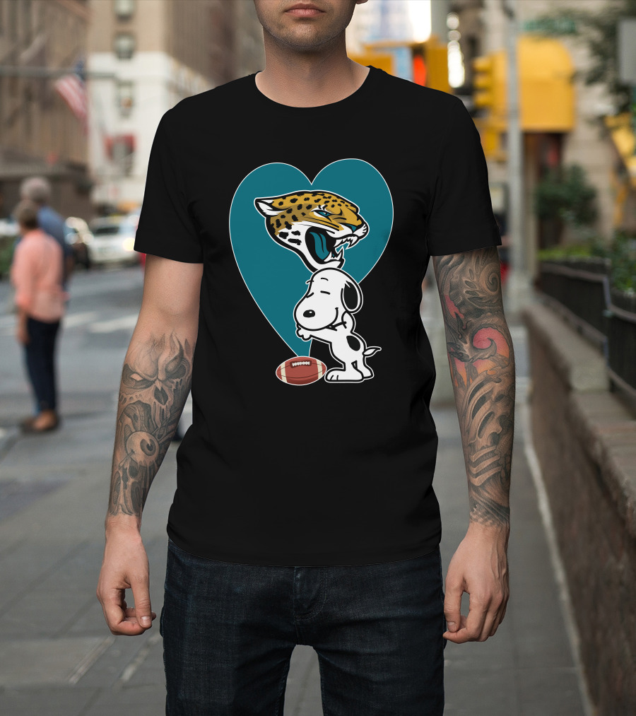 Jacksonville Jaguars Snoopy Heart Football Hug T-Shirt